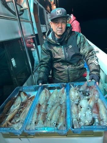 ヤリイカ・ムギイカ(スルメイカ)・マイカ(ケンサキイカ)