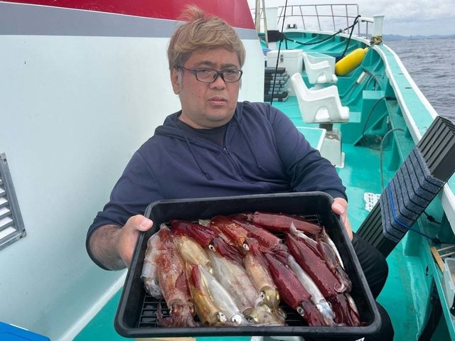 マルイカ(ケンサキイカ)