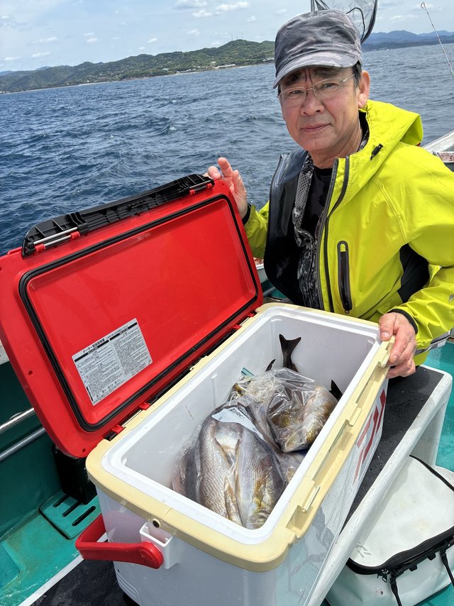 イサギ(イサキ)