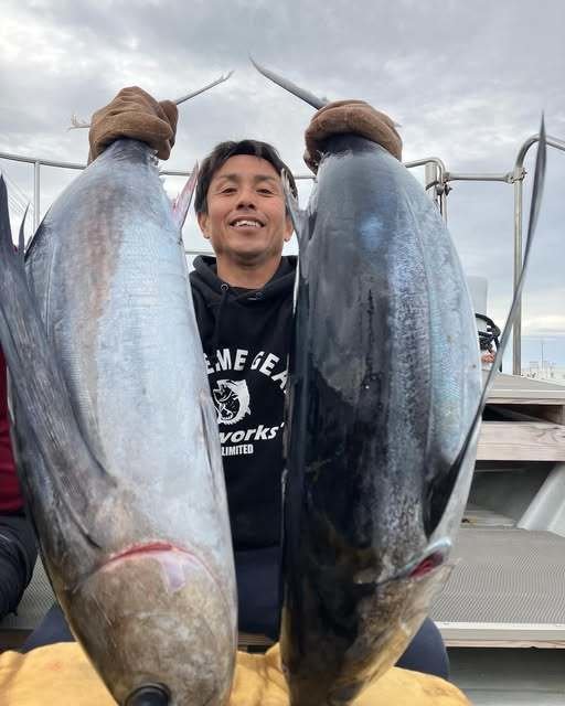 トンボ(ビンナガ)