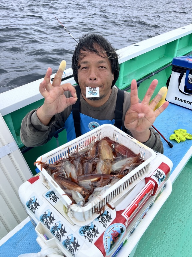 マルイカ(ケンサキイカ)