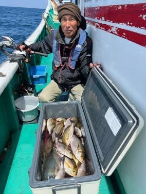 イサギ(イサキ)