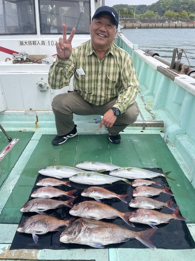 マダイ・ハマチ(ブリ)