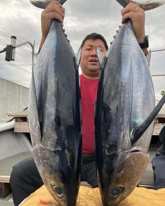 トンボ(ビンナガ)