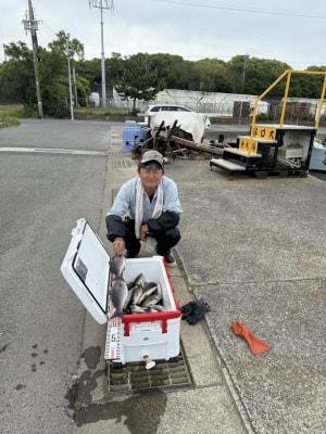 イサギ(イサキ)