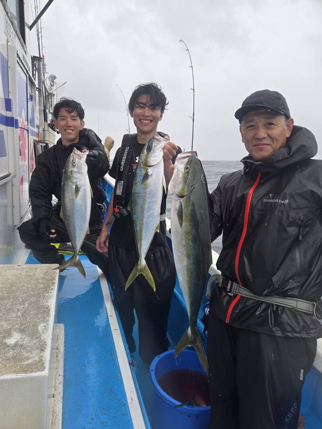 イナダ(ブリ)・ワラサ(ブリ)・ヒラマサ