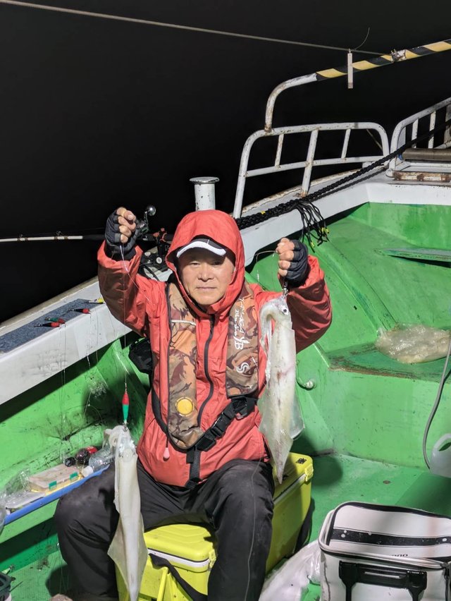 イカ(ケンサキイカ)