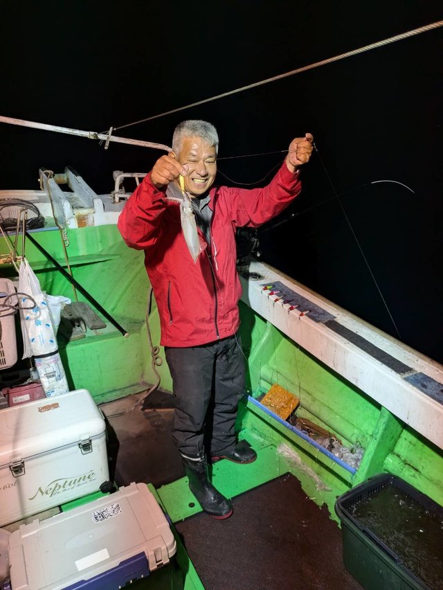 イカ(ケンサキイカ)