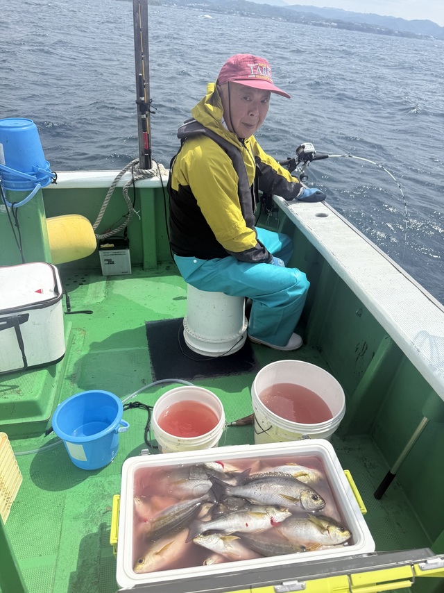 イサギ(イサキ)