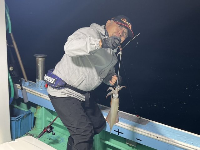 イカ(ケンサキイカ)