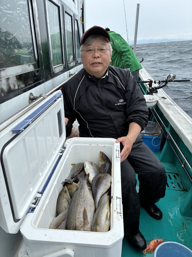 イサギ(イサキ)