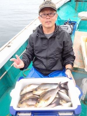 イサギ(イサキ)