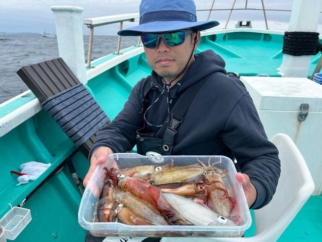 マルイカ(ケンサキイカ)・ムギイカ(スルメイカ)