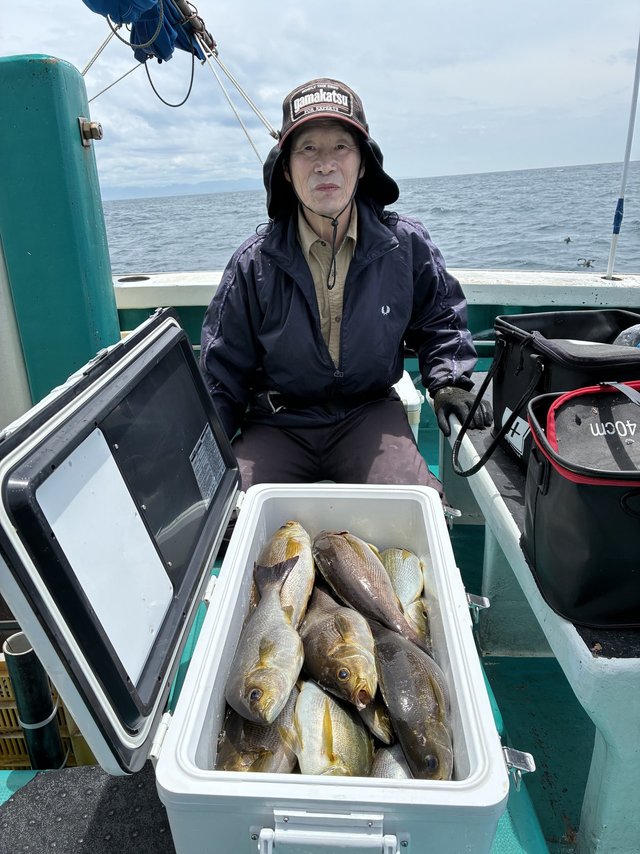 イサギ(イサキ)