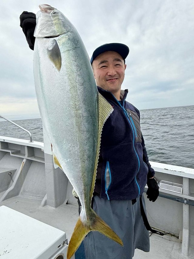 サンパク(ブリ)