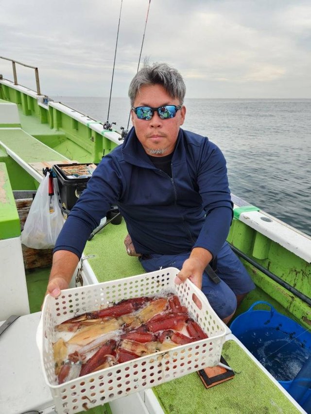 マルイカ(ケンサキイカ)