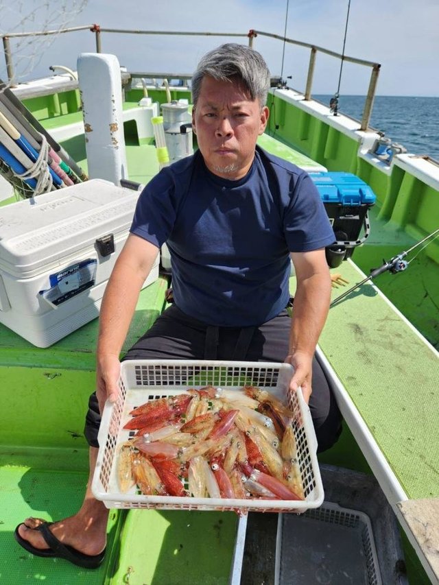 マルイカ(ケンサキイカ)