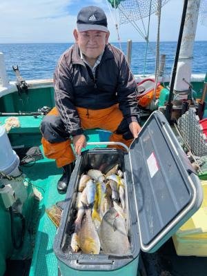 イサギ(イサキ)