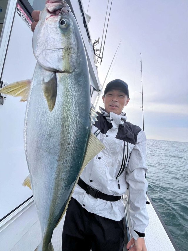 サンパク(ブリ)