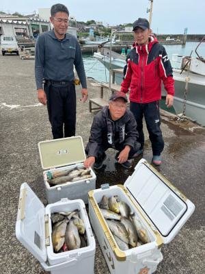 イサギ(イサキ)