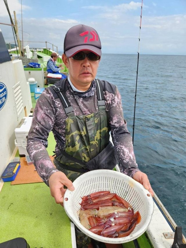 マルイカ(ケンサキイカ)