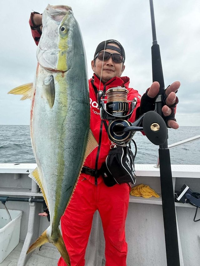 サンパク(ブリ)