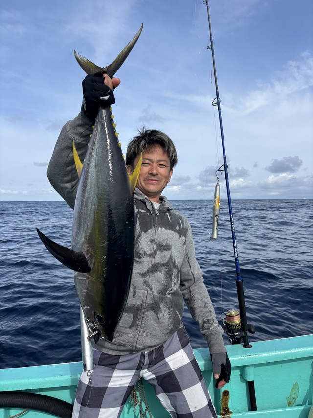 キメジ(キハダ)