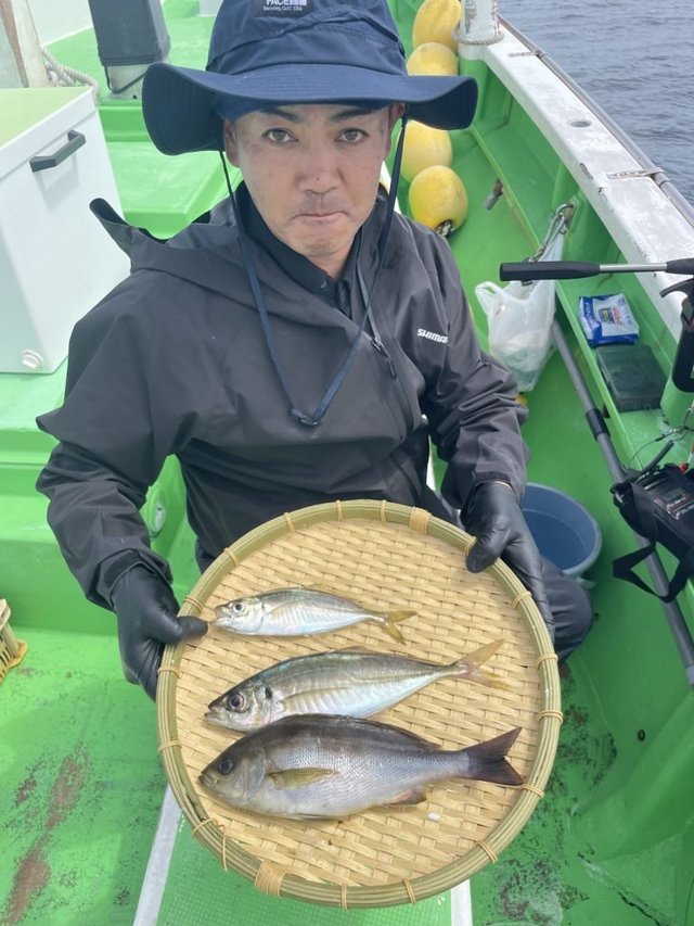 アジ(マアジ)・イサキ