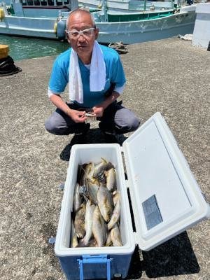 イサギ(イサキ)