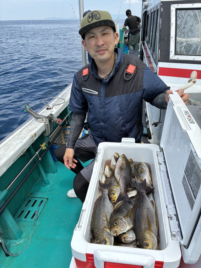 イサギ(イサキ)