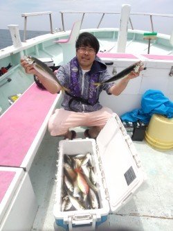 アジ(マアジ)・イトヨリ(イトヨリダイ)