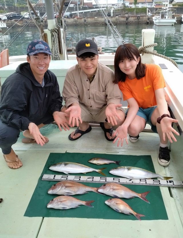 マダイ・ハマチ(ブリ)・イサギ(イサキ)