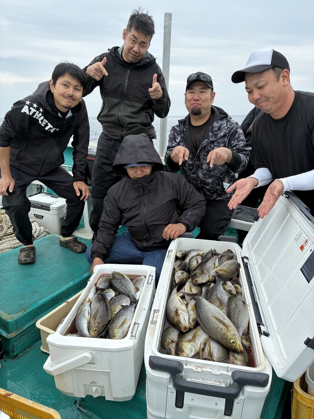 イサギ(イサキ)