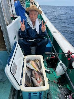 イサギ(イサキ)