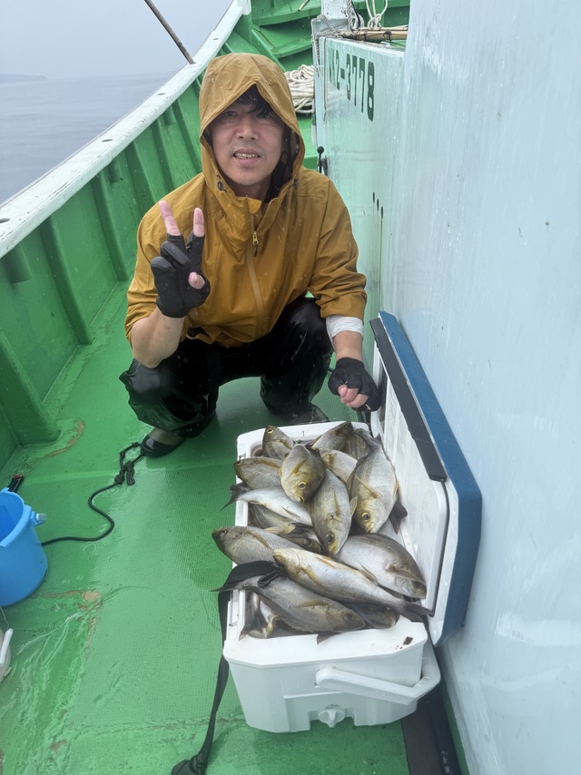 イサギ(イサキ)