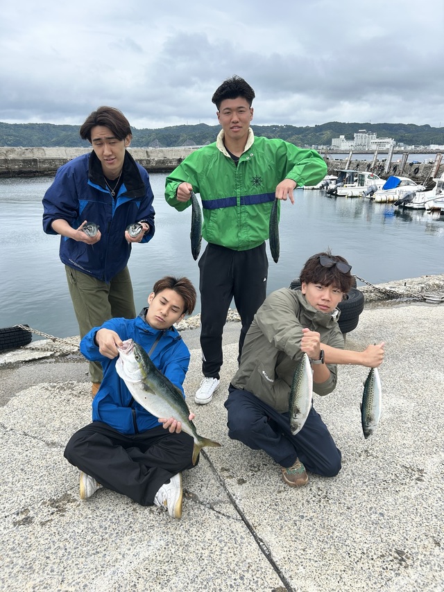 イナダ(ブリ)・サバ(ゴマサバ)