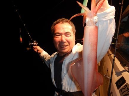 シロイカ(ケンサキイカ)