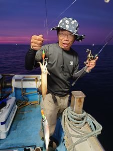 シロイカ(ケンサキイカ)