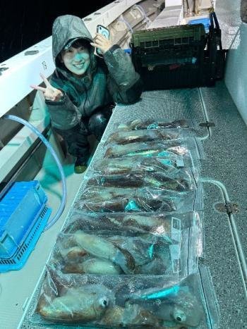 スルメイカ・マイカ(ケンサキイカ)