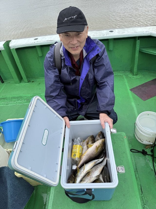 イサギ(イサキ)