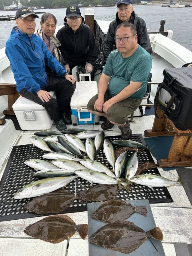 ハマチ(ブリ)・メジロ(ブリ)・ヒラメ