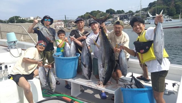 キハダマグロ(キハダ)・カツオ