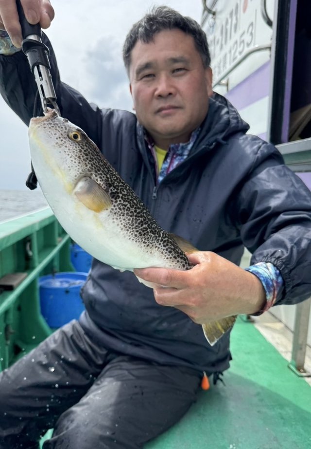 ショウサイフグ