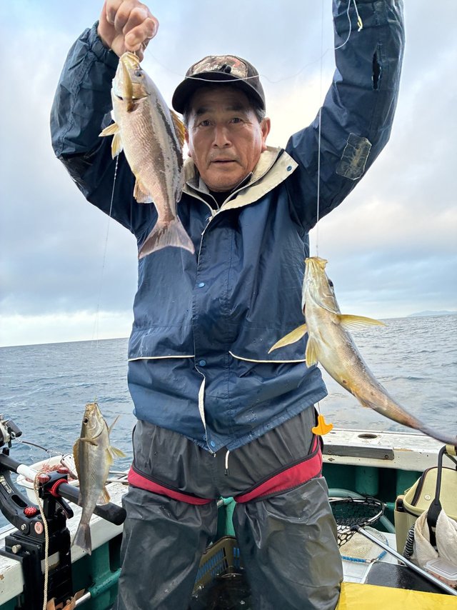 イサギ(イサキ)