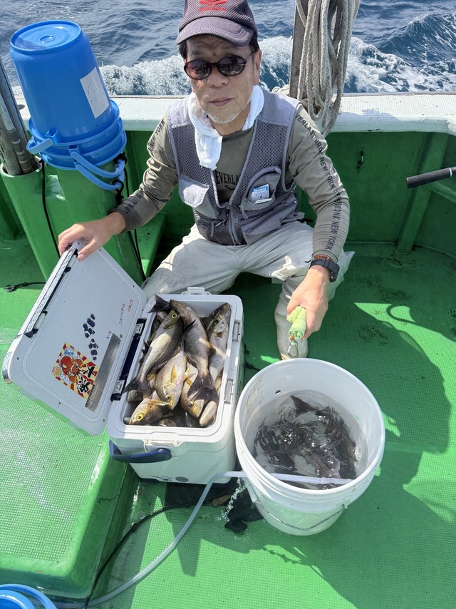 イサギ(イサキ)