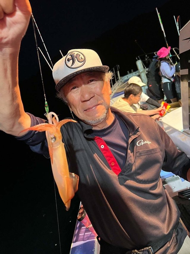 マルイカ(ケンサキイカ)