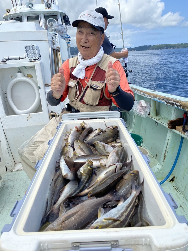 イサギ(イサキ)