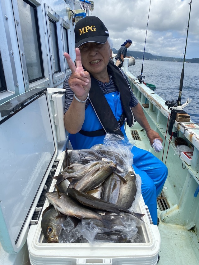 イサギ(イサキ)