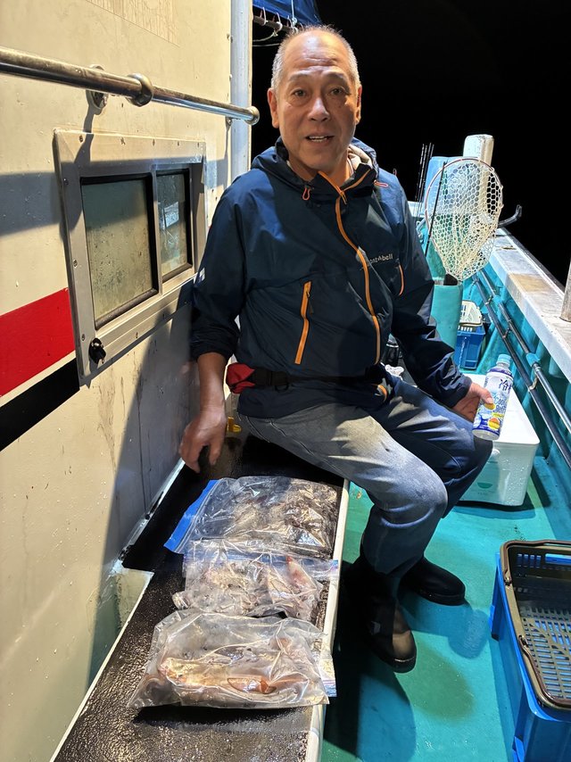 アカイカ(ケンサキイカ)