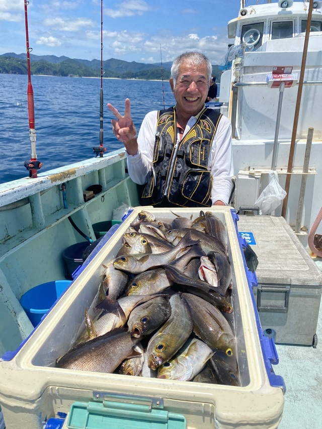 イサギ(イサキ)